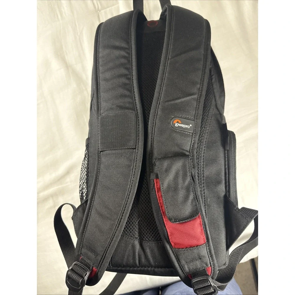 Lowepro Fastpack 100 Camera‎ Bag Backpack Used 4 Times EUC Red Dividers Padding